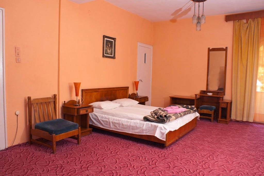 Hotel Cerna Băile Herculane Quarto foto