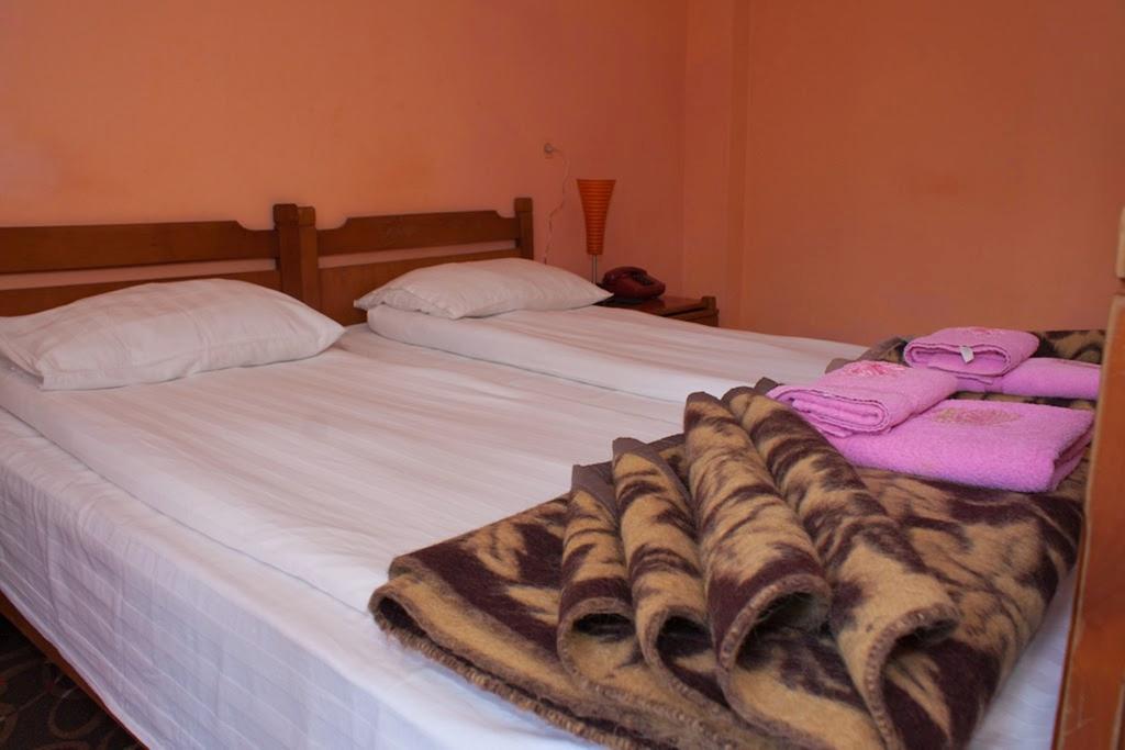 Hotel Cerna Băile Herculane Quarto foto
